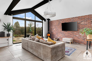 Photo 31- click for photo gallery